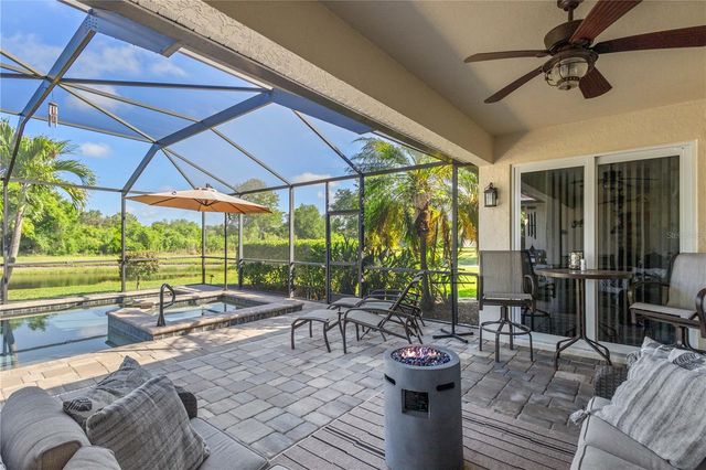 10921 BLUESTEM CIRCLE, Lakewood Ranch, FL 34202