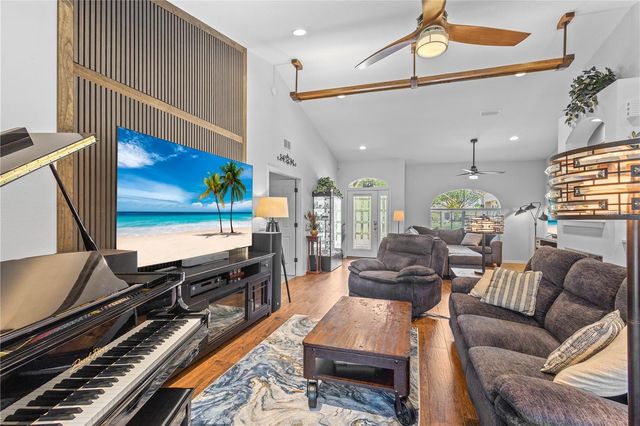 10921 BLUESTEM CIRCLE, Lakewood Ranch, FL 34202