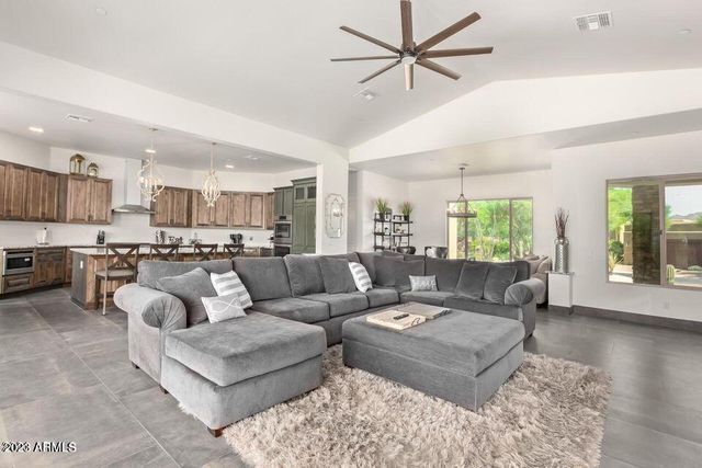 27808 N Desierto Drive, Rio Verde, AZ 85263