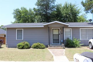 310 S Santa Fe Street, Wolfe City, TX 75496
