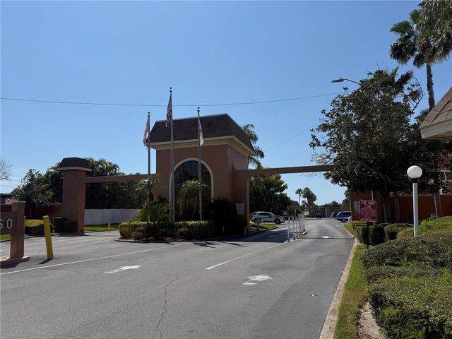 12760 INDIAN ROCKS ROAD 1024, Largo, FL 33774