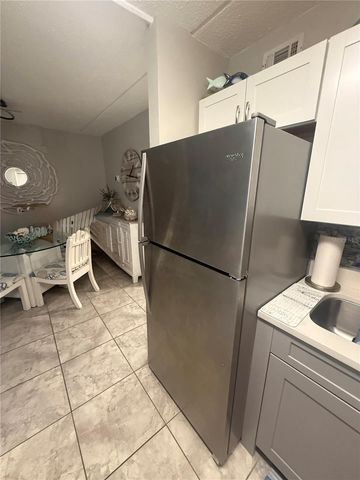 12760 INDIAN ROCKS ROAD 1024, Largo, FL 33774