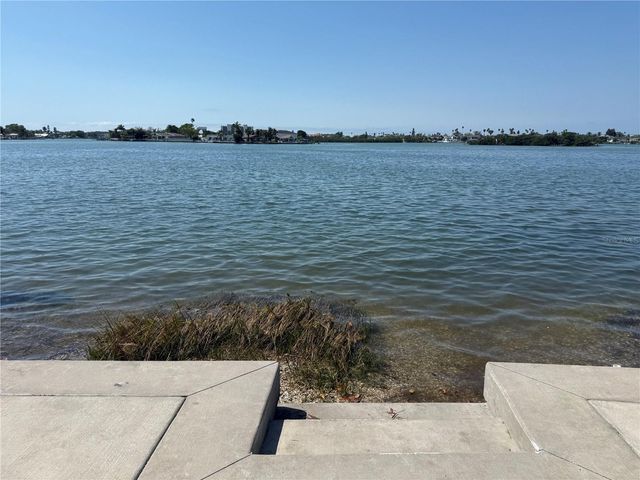 12760 INDIAN ROCKS ROAD 1024, Largo, FL 33774