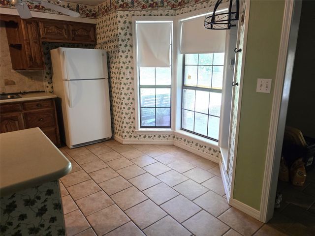 4221 Pine Wood Trail, Larue, TX 75770