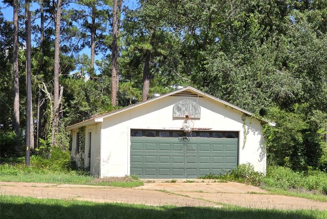 4221 Pine Wood Trail, Larue, TX 75770