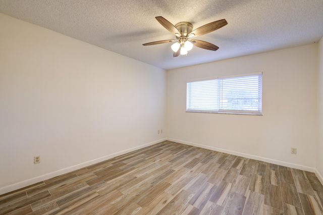 947 Fra-mar Place, Fort Pierce, FL 34982