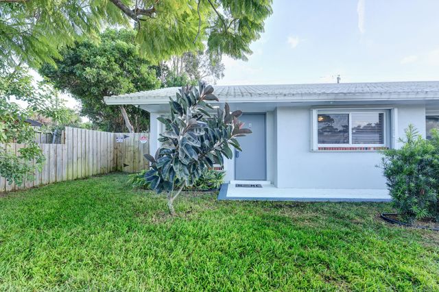 947 Fra-mar Place, Fort Pierce, FL 34982