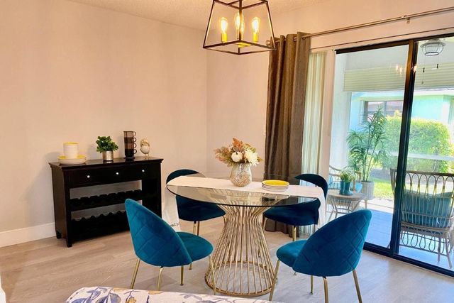 9740 Pecan Tree Drive A, Boynton Beach, FL 33436