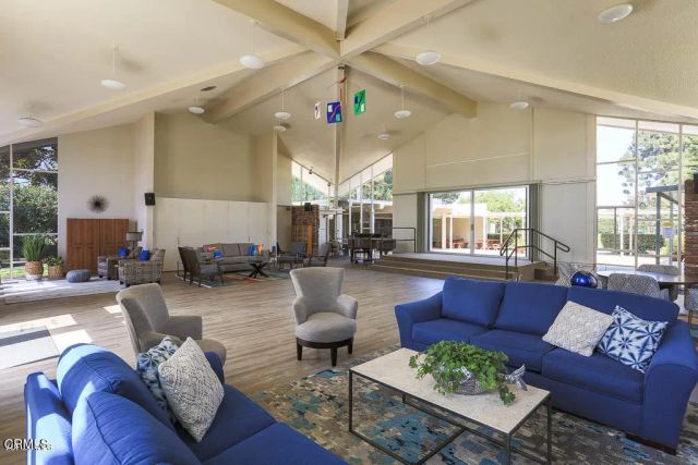 160 W Fiesta Green, Port Hueneme, CA 93041
