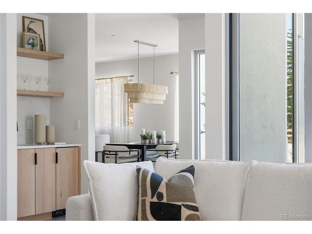 2206 Alpine Dr, Boulder, CO 80304