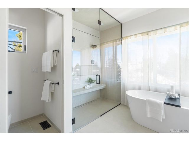 2206 Alpine Dr, Boulder, CO 80304