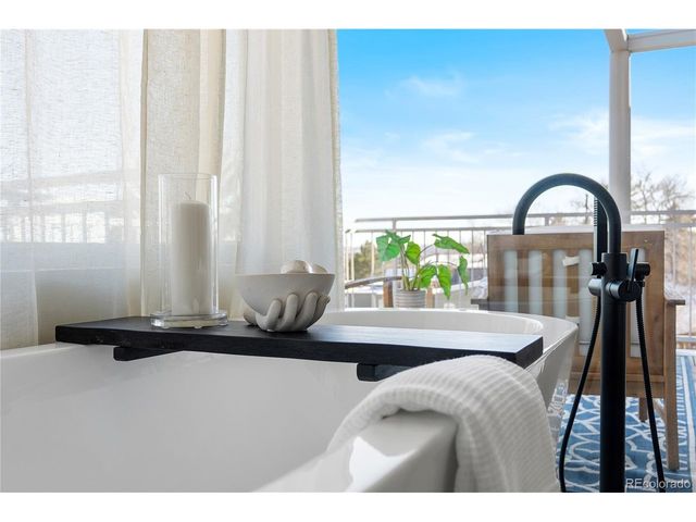 2206 Alpine Dr, Boulder, CO 80304