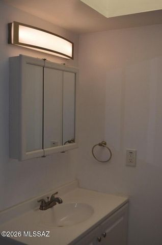 9159 E Broadway Boulevard, Tucson, AZ 85710