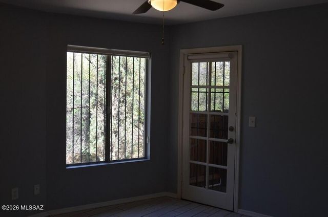 9159 E Broadway Boulevard, Tucson, AZ 85710