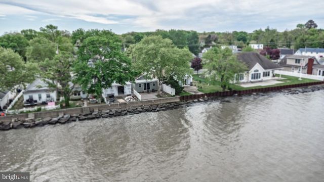 91 N RIVER DR, Pennsville, NJ 08070