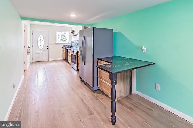 91 N RIVER DR, Pennsville, NJ 08070