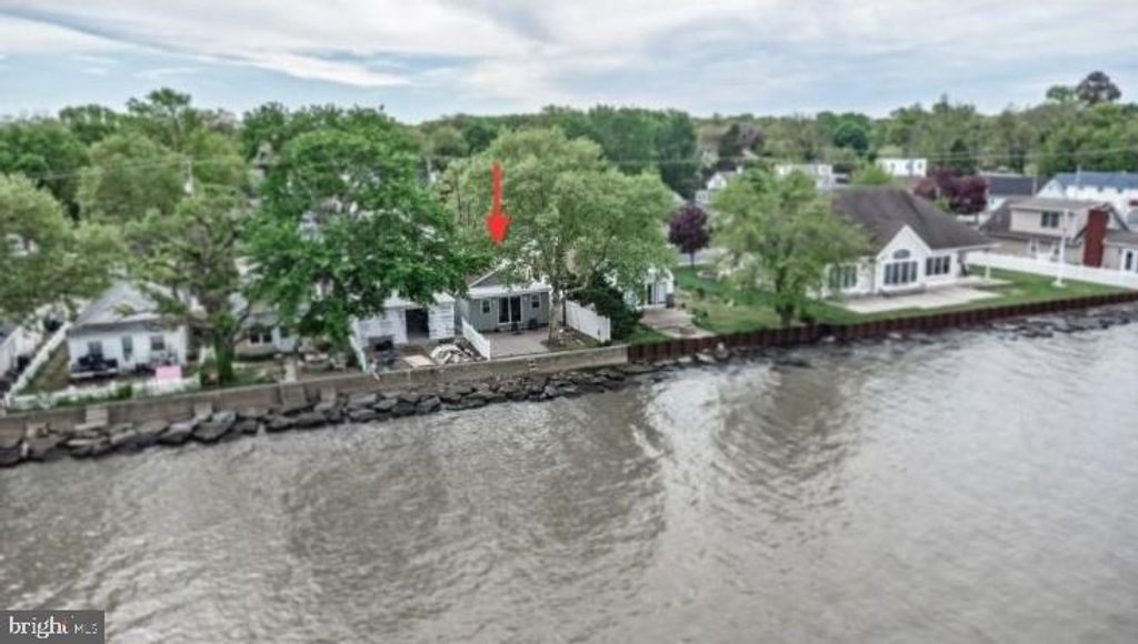 91 N RIVER DR, Pennsville, NJ 08070