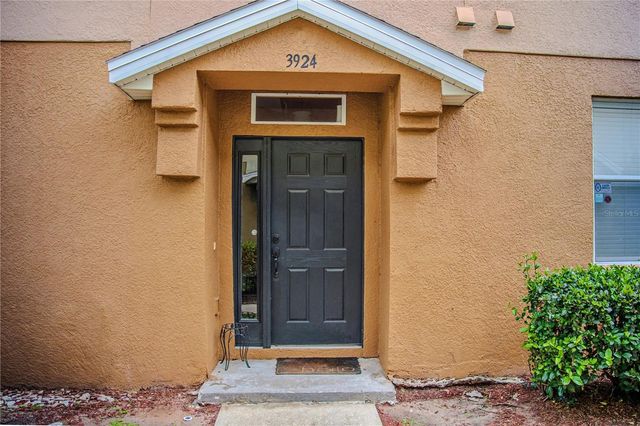 3924 PEMBERLY PINES CIRCLE, St Cloud, FL 34769