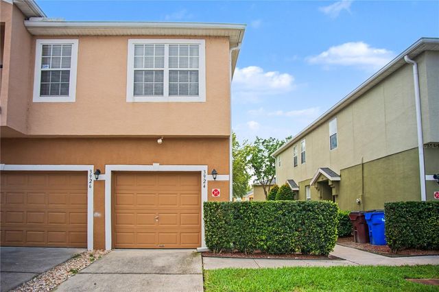 3924 PEMBERLY PINES CIRCLE, St Cloud, FL 34769