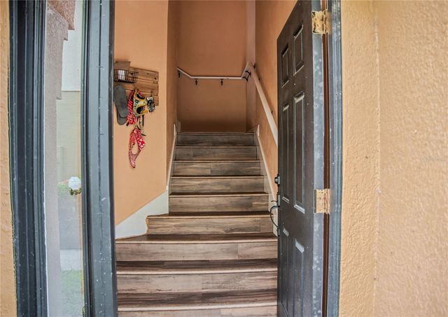 3924 PEMBERLY PINES CIRCLE, St Cloud, FL 34769