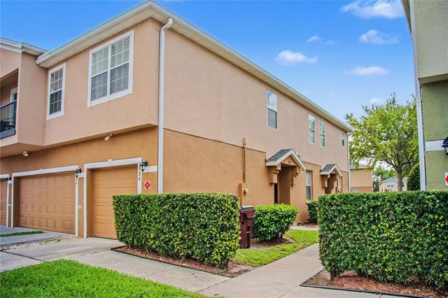 3924 PEMBERLY PINES CIRCLE, St Cloud, FL 34769