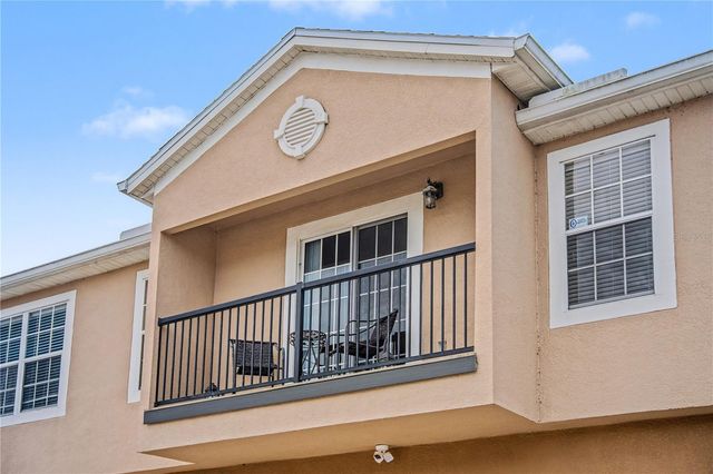 3924 PEMBERLY PINES CIRCLE, St Cloud, FL 34769