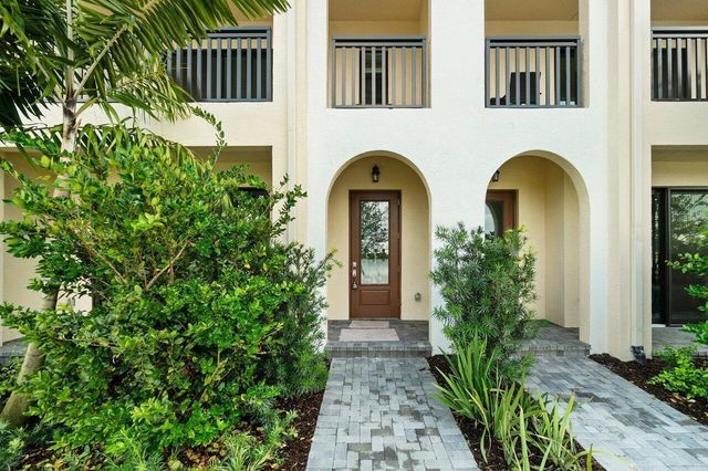 12639 Machiavelli Way, Palm Beach Gardens, FL 33418