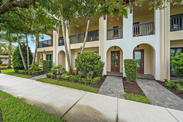 12639 Machiavelli Way, Palm Beach Gardens, FL 33418
