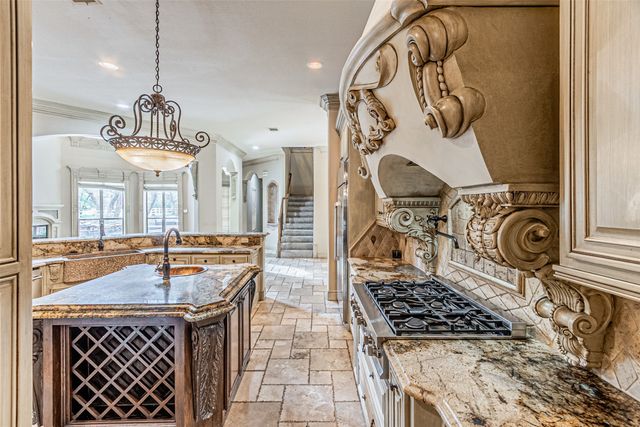 5312 Hidden Valley Court, Mansfield, TX 76063