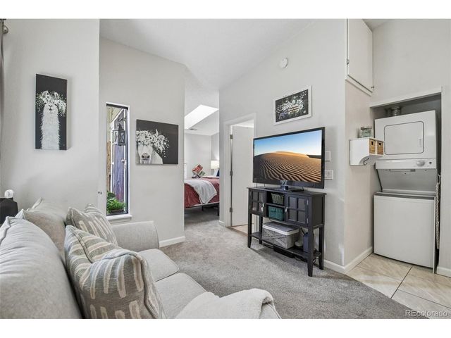 982 S Dearborn Way 18, Aurora, CO 80012