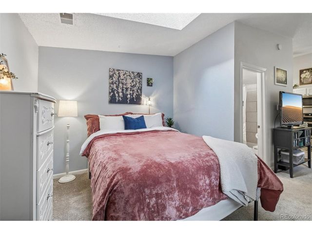 982 S Dearborn Way 18, Aurora, CO 80012