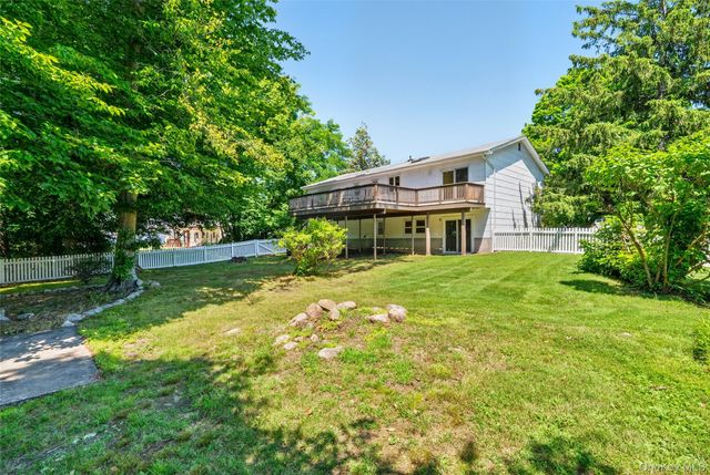 81 Poplar Street, Nanuet, NY 10954