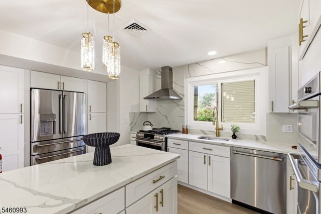 106 Virginia St, Westfield Town, NJ 07090