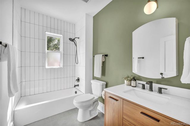 1444 Stuart Street, Denver, CO 80204