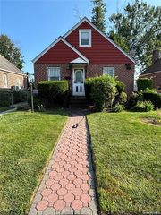 22742 113th Drive, Queens Village, NY 11429