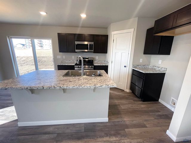 452 HENRY POTTER RD, Box Elder, SD 57719