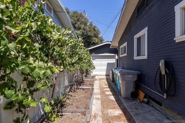 4561 Louisiana, San Diego, CA 92116