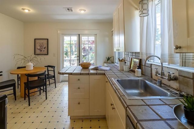 4561 Louisiana, San Diego, CA 92116