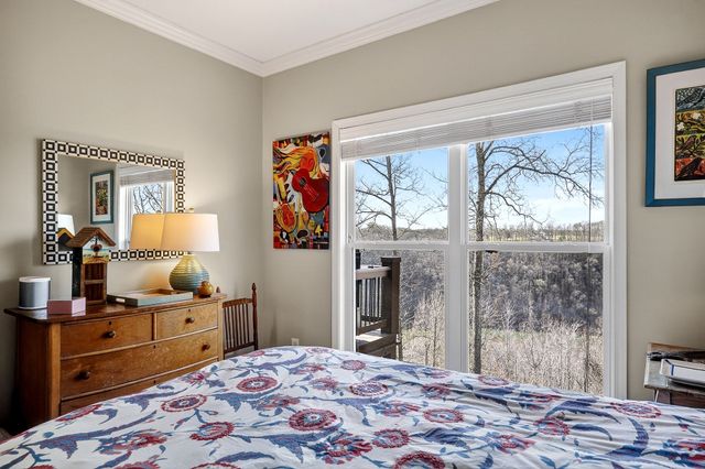 1175 W Hutchins Bend Rd, Sparta, TN 38583