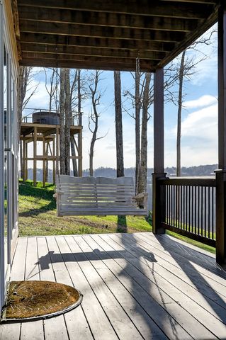 1175 W Hutchins Bend Rd, Sparta, TN 38583