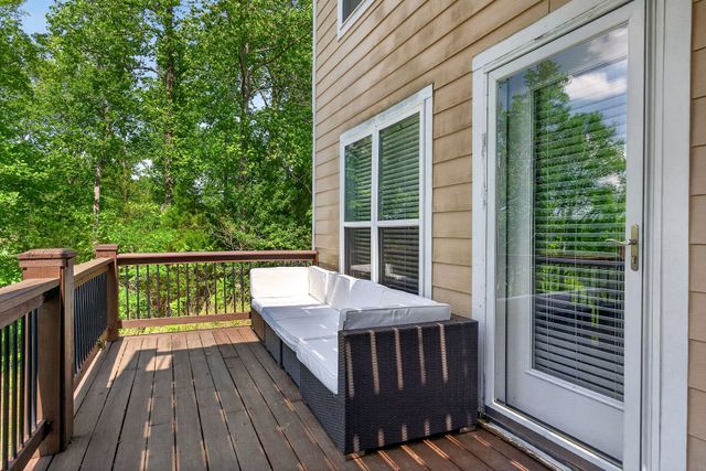 1175 W Hutchins Bend Rd, Sparta, TN 38583