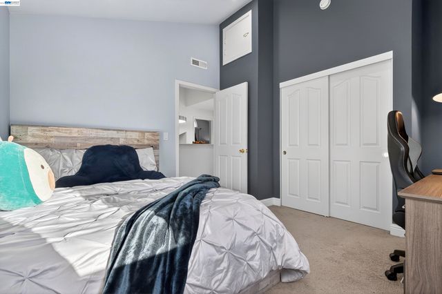 903 Appian Knoll Ct, El Sobrante, CA 94803