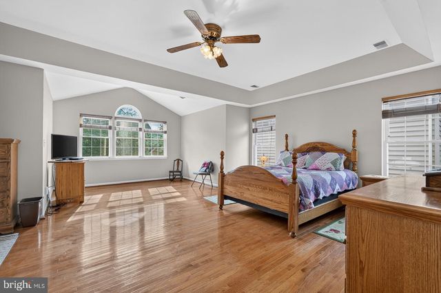 11501 SENECA FOREST CIR, Germantown, MD 20876