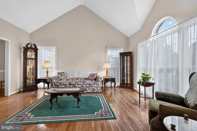 11501 SENECA FOREST CIR, Germantown, MD 20876