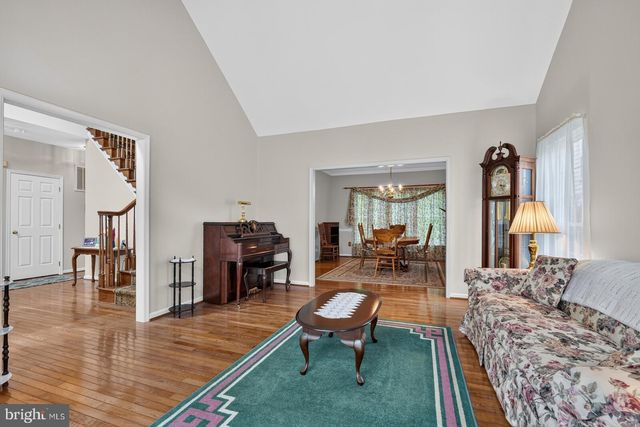 11501 SENECA FOREST CIR, Germantown, MD 20876