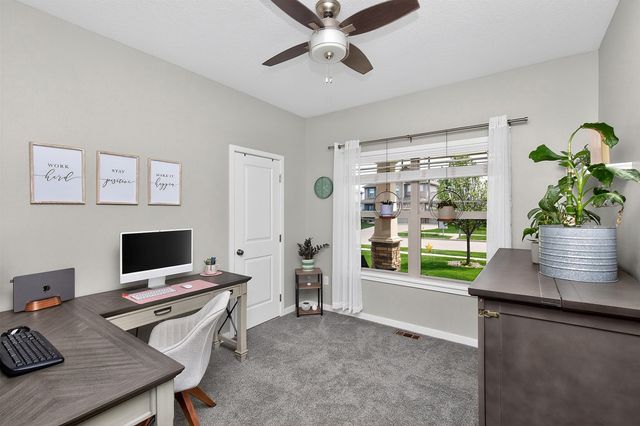 365 NE Fox Run Trail, Waukee, IA 50263