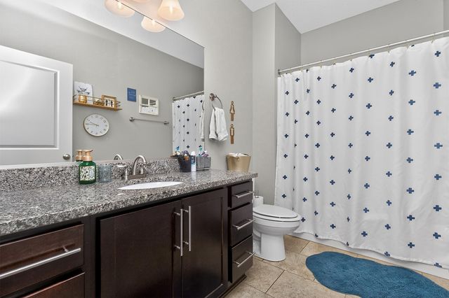 365 NE Fox Run Trail, Waukee, IA 50263
