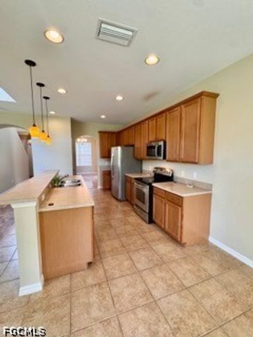 8674 Colony Trace DR, Fort Myers, FL 33908