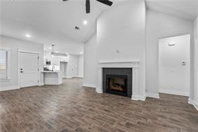 146 N Banner Avenue, Farmington, AR 72730