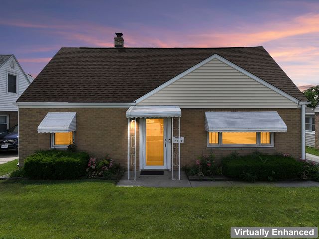 7922 N Waukegan Road, Niles, IL 60714